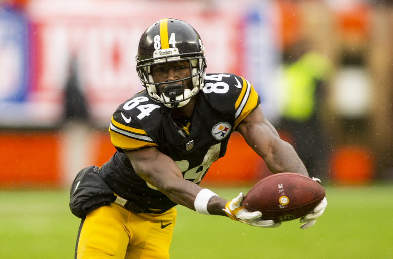 Patriots players comment on Antonio Brown