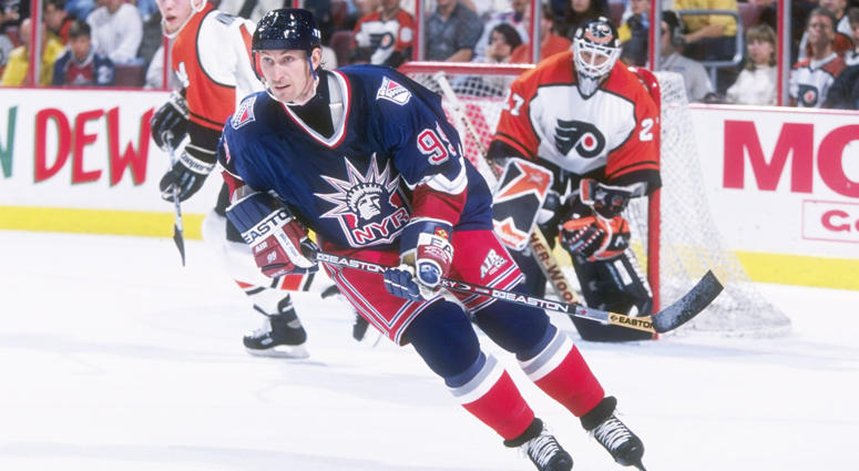 Wayne Gretzky in 1997 Wayne Gretzky in 1997