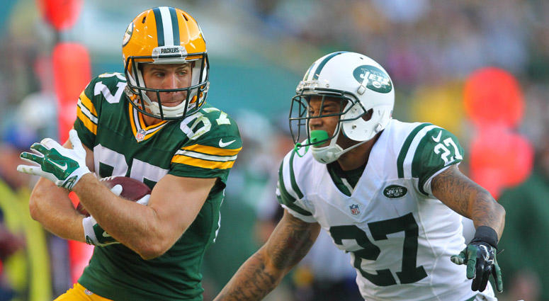 The Jets' Dee Milliner attempts to tackle Packers wide receiver Jordy Nelson on Sept. 14, 2014. The Jets' Dee Milliner attempts to tackle Packers wide receiver Jordy Nelson on Sept. 14, 2014.