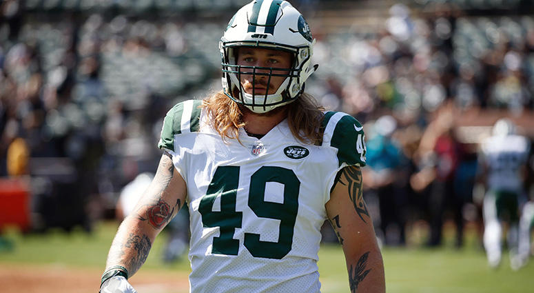 New York Jets linebacker Dylan Donahue before the game against the Oakland Raiders at Oakland Coliseum on Sep 17, 2017. USA TODAY Sports New York Jets linebacker Dylan Donahue before the game against the Oakland Raiders at Oakland Coliseum on Sep 17, 2017. USA TODAY Sports