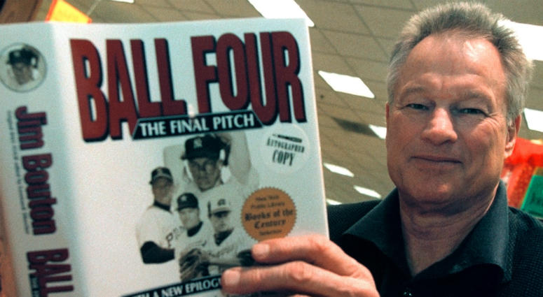 Former New York Yankees pitcher Jim Bouton signs copies of his new book, "Ball Four: The Final Pitch" November 27, 2000 at a Waldenbooks store in Schaumburg, IL. Former New York Yankees pitcher Jim Bouton signs copies of his new book, "Ball Four: The Final Pitch" November 27, 2000 at a Waldenbooks store in Schaumburg, IL.