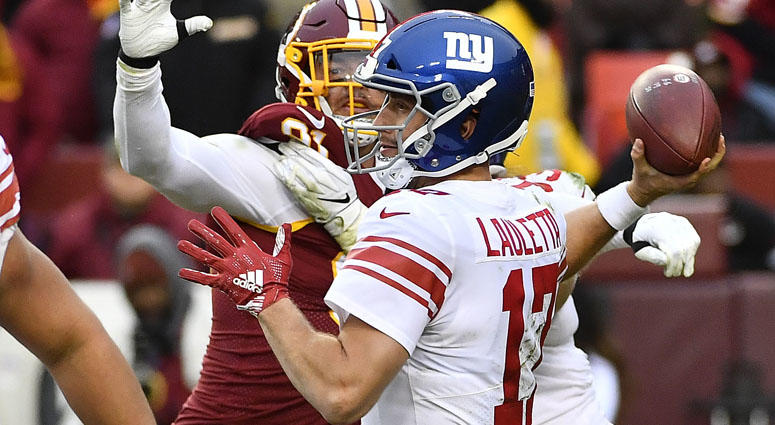 Giants quarterback Kyle Lauletta attempts a pass against the Redskins on Dec. 9, 2018, at FedEx Field in Washington. Giants quarterback Kyle Lauletta attempts a pass against the Redskins on Dec. 9, 2018, at FedEx Field in Washington.