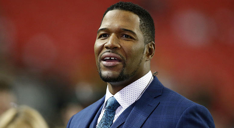 Jan 22, 2017; Atlanta, GA, USA; Media personality Michael Strahan at the 2017 NFC Championship Game between the Atlanta Falcons and the Green Bay Packers at the Georgia Dome. Mandatory Credit: Brett Davis-USA TODAY Sports Jan 22, 2017; Atlanta, GA, USA; Media personality Michael Strahan at the 2017 NFC Championship Game between the Atlanta Falcons and the Green Bay Packers at the Georgia Dome. Mandatory Credit: Brett Davis-USA TODAY Sports