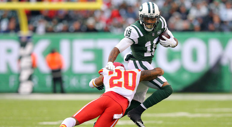 Jets wide receiver ArDarius Stewart runs with the ball against Kansas City Chiefs cornerback Steven Nelson (20) during the third quarter at MetLife Stadium on Dec. 3, 2017. Jets wide receiver ArDarius Stewart runs with the ball against Kansas City Chiefs cornerback Steven Nelson (20) during the third quarter at MetLife Stadium on Dec. 3, 2017.