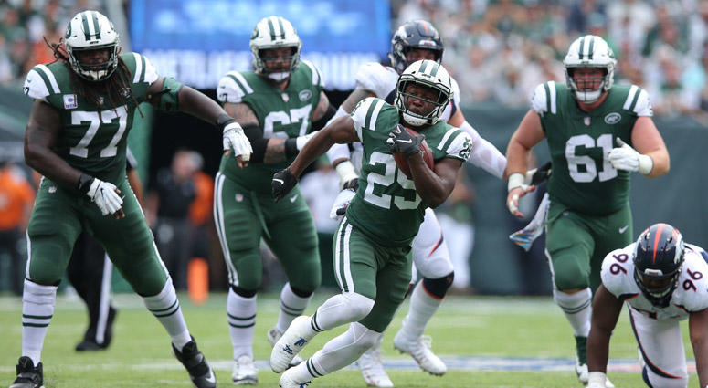 Jets running back Bilal Powell runs the ball against the Denver Broncos on Oct. 7, 2018, at MetLife Stadium. Jets running back Bilal Powell runs the ball against the Denver Broncos on Oct. 7, 2018, at MetLife Stadium.