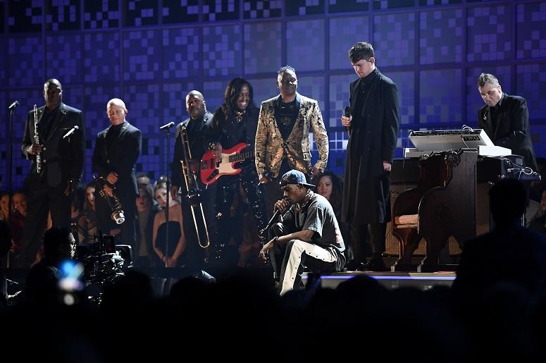 Earth, Wind & Fire Earth, Wind & Fire