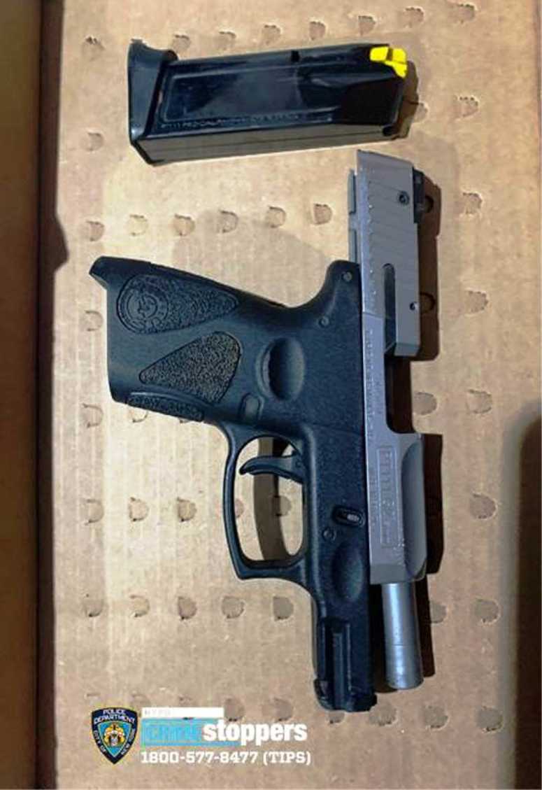 Gun recovered in Bronx police-involved shooting Gun recovered in Bronx police-involved shooting