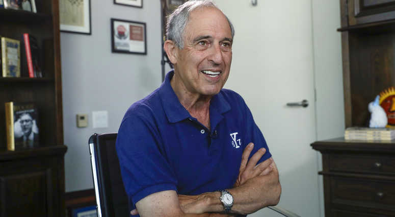 Lanny Davis