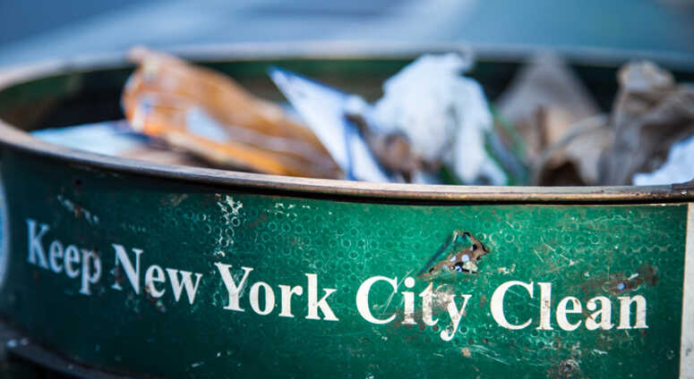 Trash can Trash can