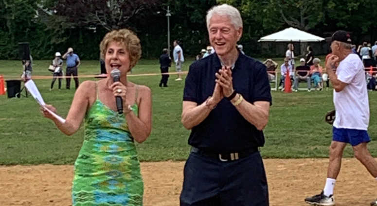Bill Clinton Juliet Papa Bill Clinton Juliet Papa