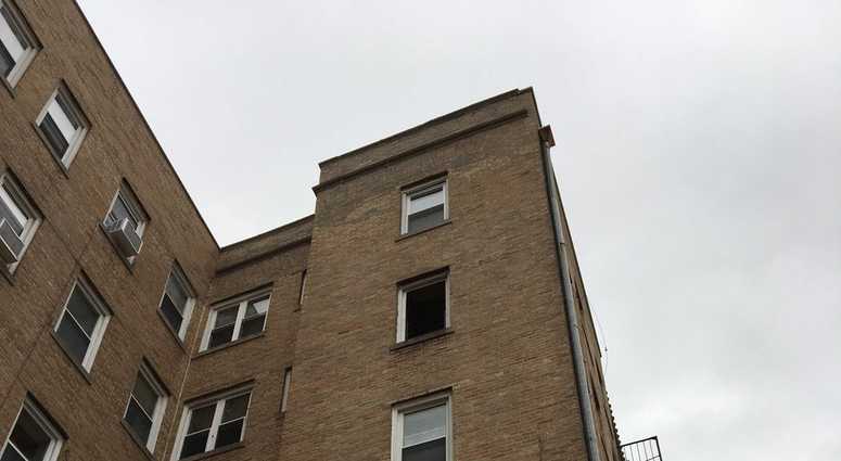 Fire at 730 E236th in Wakefield lands five in the hospital