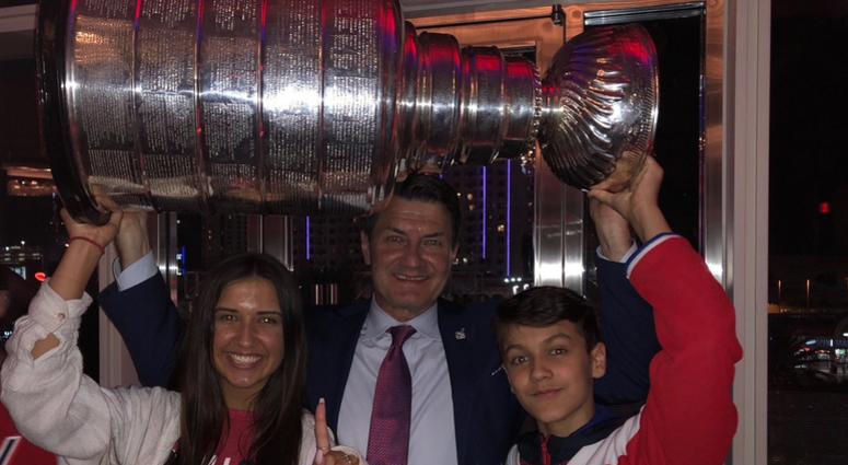 Alan May shares the Stanley Cup with his children Alan_May_Stanley_Cup