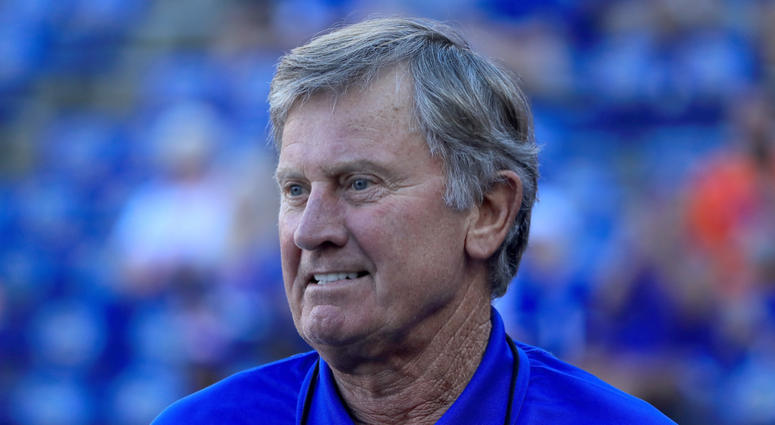 Steve Spurrier watches warm-ups before a Florida Gators game Redskins fans should ignore Steve Spurrier