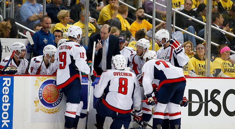 Reirden talks to Caps power play unit in the 2016 Stanley Cup Playoffs Todd_Reirden_Capitals