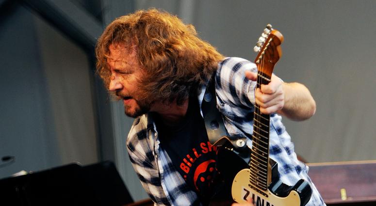 Eddie Vedder's 'Pearl Jam' has the hits and stage presence to headline a Danny Rouhier approved Super Bowl halftime show. PHOTOS: Danny Rouhier approved Super Bowl acts