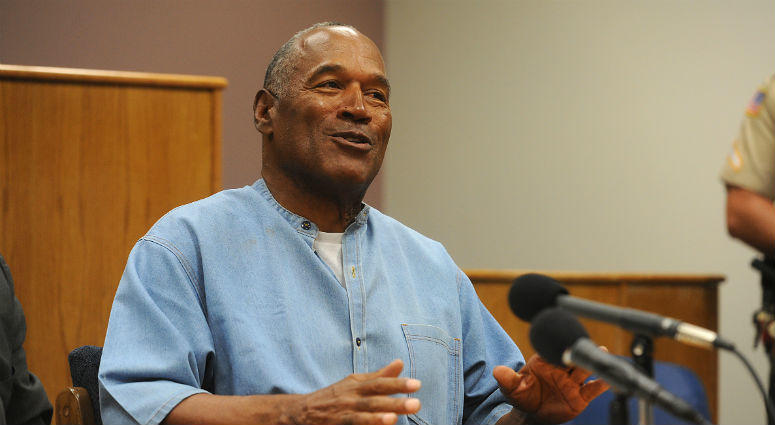 O.J. Simpson makes Twitter debut, capturing America's attention all over again O.J. Simpson captures America's attention on Twitter: 'I've got a little getting even to do'