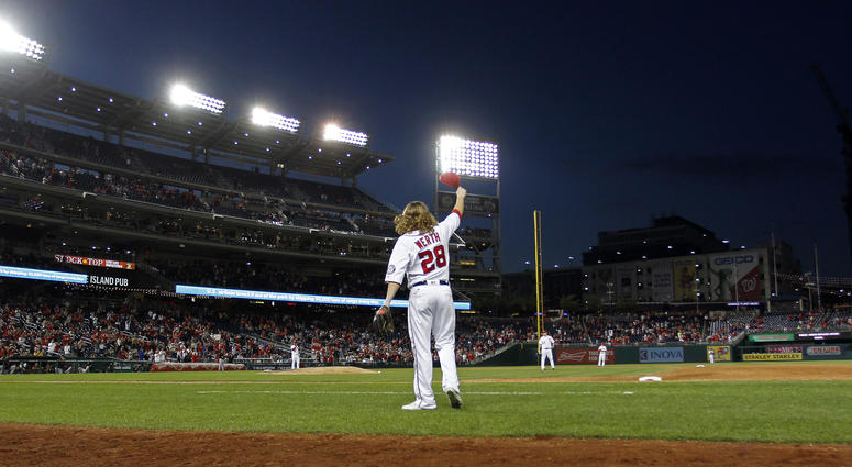 Jayson Werth waves to the Nationals Park crowd in Oct. 2017 Jayson_Werth_Curtain_Call