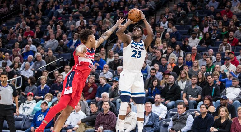 Jimmy Butler takes a jump shot against the Wizards. Jimmy_Butler