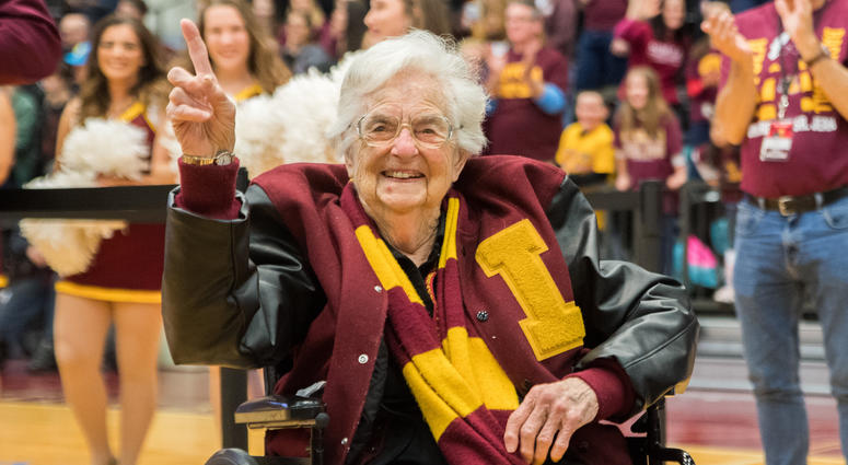 Loyola-Chicago team chaplain, Sister Jean Dolores-Schmidt Sister_Jean