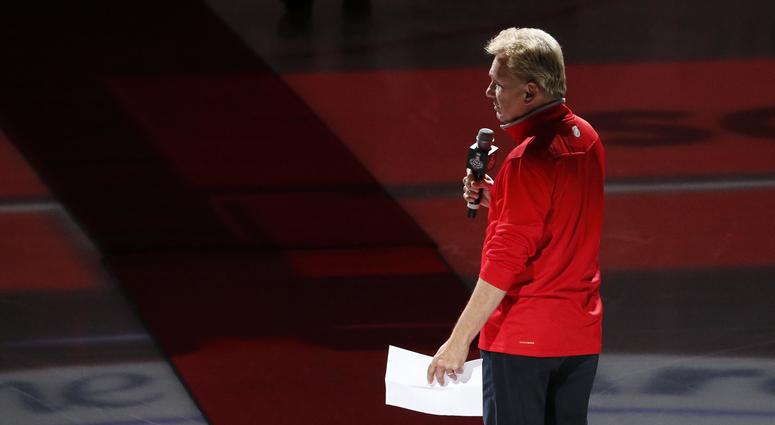 Pat Sajak with the Washington Capitals during the Stanley Cup Finals pat_sajak_caps