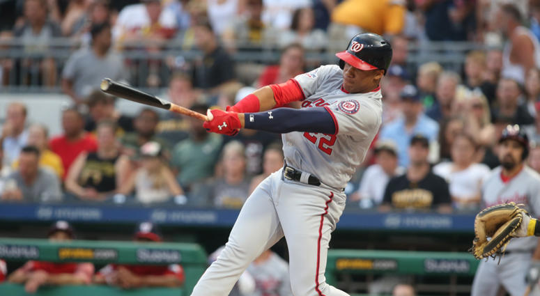Juan Soto singles against the Pirates Juan_Soto