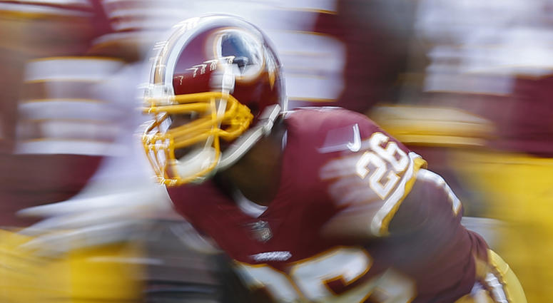 Adrian Peterson of the Washington Redskin adrian_peterson_redskins