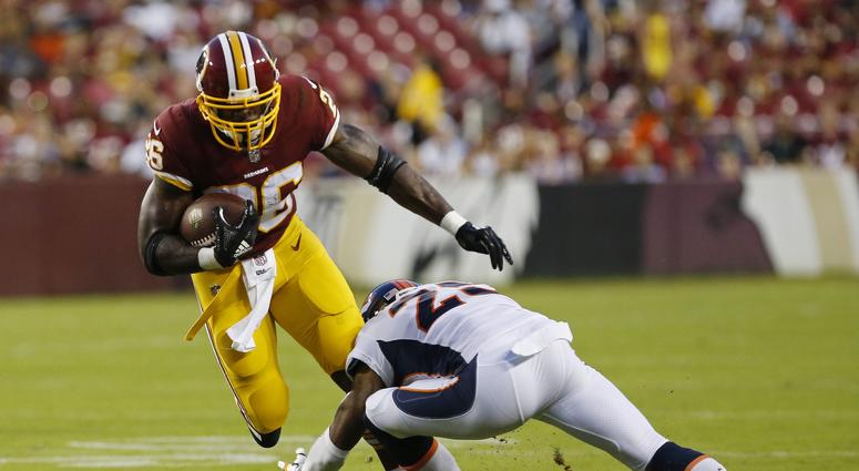 Adrian Peterson in his Redskins preseason debut Adrian_Peterson_Redskins
