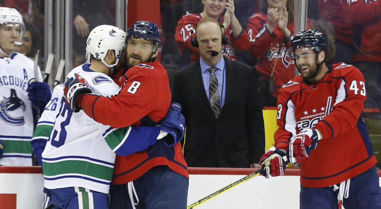 Alex Ovechkin embraces former teammate Jay Beagle. Jay_Beagle_Alex_Ovechkin