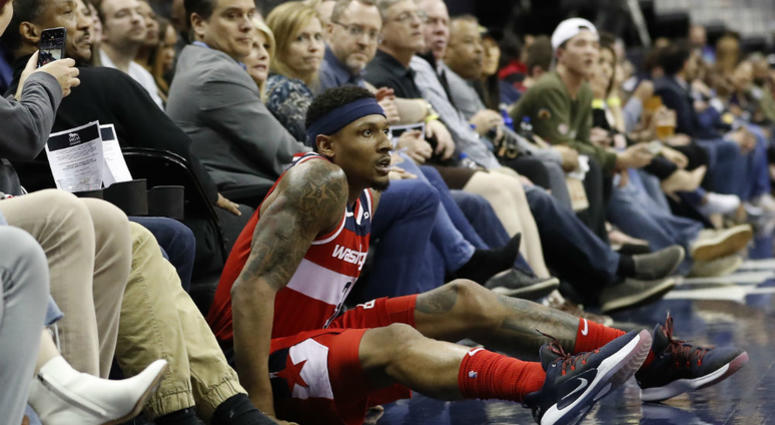 Bradley Beal dropped 40 points Friday night, but the Wiz lost again. Wizards guard Bradley Beal scored 40 points, but Washington lost for the 40th time.