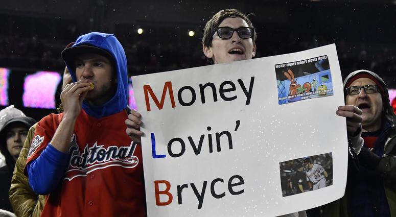 Nationals fans when Bryce Harper returned to Nats Park. Nationals fans greet Bryce Harper on his return to D.C.