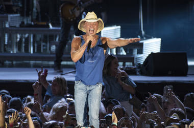 KENNY CHESNEY performs in concert at the Pittsburgh stop of his ‘Trip Around The Sun’ Tour KENNY CHESNEY performs in concert at the Pittsburgh stop of his ‘Trip Around The Sun’ Tour