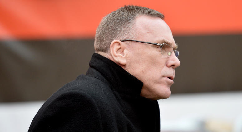Dec 17, 2017; Cleveland, OH, USA; Cleveland Browns general manager John Dorsey walks onto the field before the game between the Cleveland Browns and the Baltimore Ravens at FirstEnergy Stadium. Mandatory Credit: Ken Blaze-USA TODAY Sports Dec 17, 2017; Cleveland, OH, USA; Cleveland Browns general manager John Dorsey walks onto the field before the game between the Cleveland Browns and the Baltimore Ravens at FirstEnergy Stadium. Mandatory Credit: Ken Blaze-USA TODAY Sports