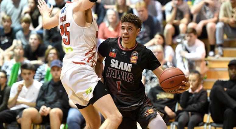 KINGBOROUGH, AUSTRALIA - SEPTEMBER 20: LaMelo Ball of the Hawks drives to the basket during the NBL Blitz pre-season match between Illawarra Hawks and Perth Wildcats at Kingborough Sports Centre on September 20, 2019 in Kingborough, Australia. (Photo by S KINGBOROUGH, AUSTRALIA - SEPTEMBER 20: LaMelo Ball of the Hawks drives to the basket during the NBL Blitz pre-season match between Illawarra Hawks and Perth Wildcats at Kingborough Sports Centre on September 20, 2019 in Kingborough, Australia. (Photo by S