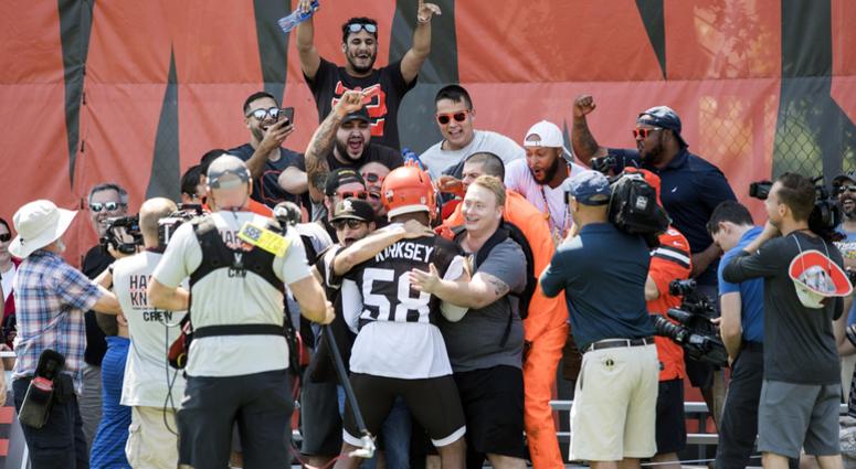 Fans greet Cleveland Browns linebacker Christian Kirksey (58) during training camp at the Cleveland Browns Training Complex. Fans greet Cleveland Browns linebacker Christian Kirksey (58) during training camp at the Cleveland Browns Training Complex.