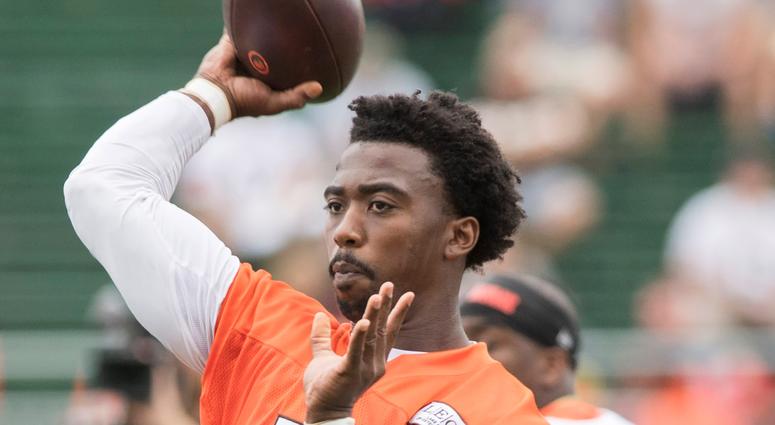 leveland Browns quarterback Tyrod Taylor (5) throws a pass during training camp at the Cleveland Browns Training Complex. leveland Browns quarterback Tyrod Taylor (5) throws a pass during training camp at the Cleveland Browns Training Complex.
