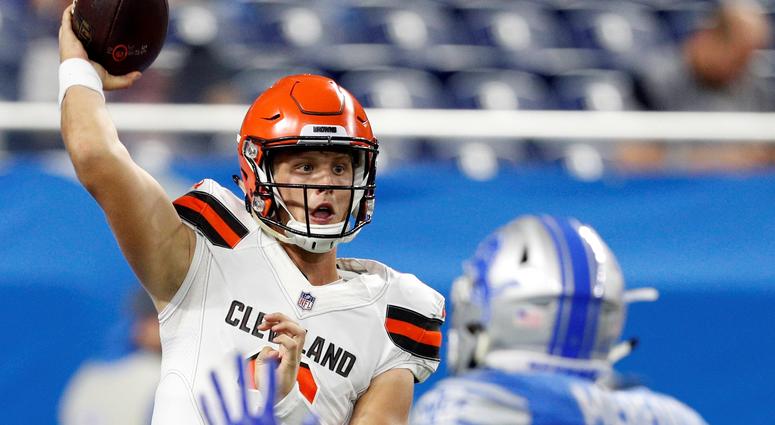 leveland Browns quarterback Brogan Roback (3) passes the ball against Detroit Lions linebacker Chad Meredith (59) during the fourth quarter at Ford Field. leveland Browns quarterback Brogan Roback (3) passes the ball against Detroit Lions linebacker Chad Meredith (59) during the fourth quarter at Ford Field.