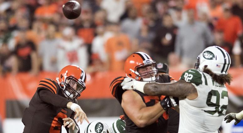 Cleveland Browns quarterback Baker Mayfield (6) throws a pass during the first half against the New York Jets at FirstEnergy Stadium. Cleveland Browns quarterback Baker Mayfield (6) throws a pass during the first half against the New York Jets at FirstEnergy Stadium.