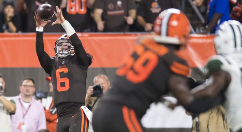 Cleveland Browns quarterback Baker Mayfield (6) catches a pass for a two-point conversion during the third quarter against the New York Jets at FirstEnergy Stadium. Cleveland Browns quarterback Baker Mayfield (6) catches a pass for a two-point conversion during the third quarter against the New York Jets at FirstEnergy Stadium.
