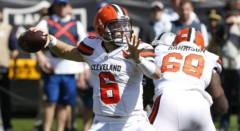Cleveland Browns quarterback Baker Mayfield (6) prepares to throw a pass against the Oakland Raiders in the first quarter at Oakland Coliseum. Cleveland Browns quarterback Baker Mayfield (6) prepares to throw a pass against the Oakland Raiders in the first quarter at Oakland Coliseum.
