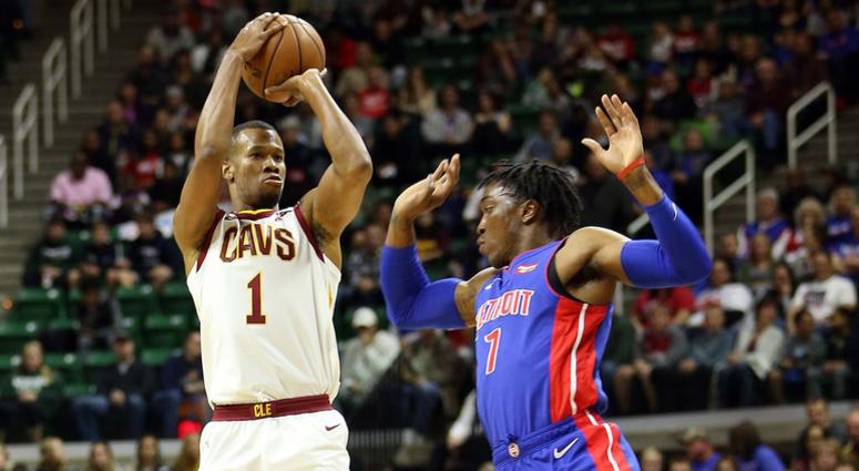 Cleveland Cavaliers guard Rodney Hood (1) attempts a three point basket over Detroit Pistons forward Stanley Johnson (7) during the first quarter of a game at Breslin Center. Cleveland Cavaliers guard Rodney Hood (1) attempts a three point basket over Detroit Pistons forward Stanley Johnson (7) during the first quarter of a game at Breslin Center.