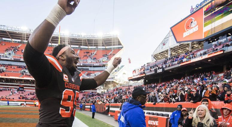 Cleveland Browns defensive end Myles Garrett (95) celebrates after the Cleveland Browns beat the Atlanta Falcons at FirstEnergy Stadium. Myles Garrett Cleveland Browns celebrates win over Atlanta Falcons