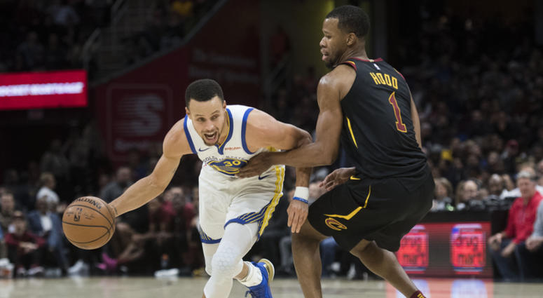 Dec 5, 2018; Cleveland, OH, USA; Golden State Warriors guard Stephen Curry (30) drives to the basket against Cleveland Cavaliers guard Rodney Hood (1) during the first half at Quicken Loans Arena. Mandatory Credit: Ken Blaze-USA TODAY Sports Dec 5, 2018; Cleveland, OH, USA; Golden State Warriors guard Stephen Curry (30) drives to the basket against Cleveland Cavaliers guard Rodney Hood (1) during the first half at Quicken Loans Arena. Mandatory Credit: Ken Blaze-USA TODAY Sports