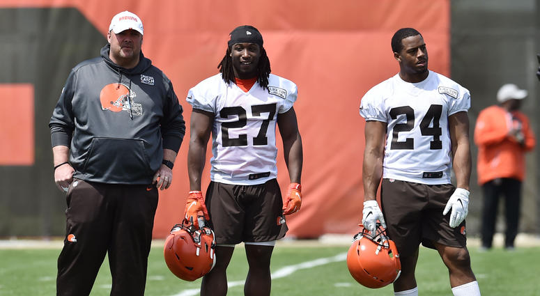 May 15, 2019; Berea, OH, USA; Cleveland Browns head coach Freddie Kitchens (left) and running back Kareem Hunt (27) and running back Nick Chubb (24) during organized team activities at the Cleveland Browns training facility. Mandatory Credit: Ken Blaze-US May 15, 2019; Berea, OH, USA; Cleveland Browns head coach Freddie Kitchens (left) and running back Kareem Hunt (27) and running back Nick Chubb (24) during organized team activities at the Cleveland Browns training facility. Mandatory Credit: Ken Blaze-US