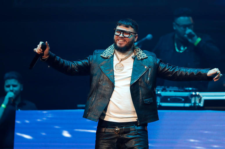 Farruko performs during Calibash Las Vegas at T-Mobile Arena on January 26, 2019 in Las Vegas, Nevada. Farruko performs during Calibash Las Vegas at T-Mobile Arena on January 26, 2019 in Las Vegas, Nevada.