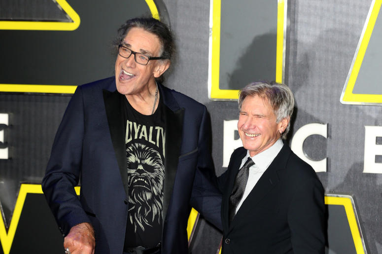 Peter Mayhew and Harrison Ford attend the European Premiere of "Star Wars: The Force Awakens" Peter Mayhew and Harrison Ford attend the European Premiere of "Star Wars: The Force Awakens"