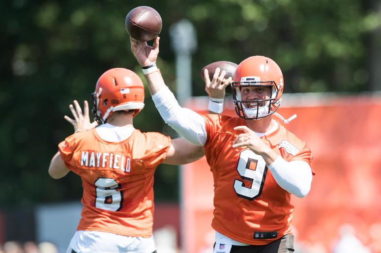 Cleveland Browns quarterback Baker Mayfield (6) and quarterback Drew Stanton (9) Cleveland Browns quarterback Baker Mayfield (6) and quarterback Drew Stanton (9)