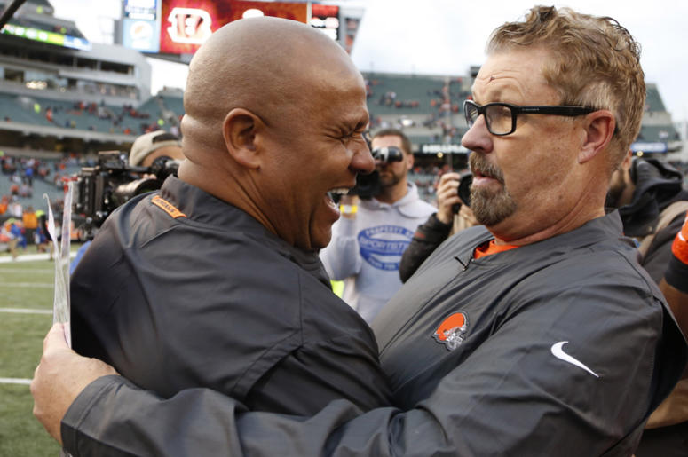Cincinnati Bengals special assistant to the head coach Hue Jackson (left) talks with Cleveland Browns head coach Gregg Williams (right) after the Browns defeated the Bengals at Paul Brown Stadium. Cincinnati Bengals special assistant to the head coach Hue Jackson (left) talks with Cleveland Browns head coach Gregg Williams (right) after the Browns defeated the Bengals at Paul Brown Stadium.
