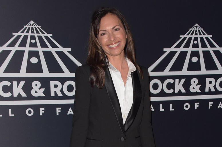Susanna Hoffs attends the 2019 Rock & Roll Hall Of Fame Induction Ceremony at Barclays Center on March 29, 2019 in Brooklyn, New York. Susanna Hoffs attends the 2019 Rock & Roll Hall Of Fame Induction Ceremony at Barclays Center on March 29, 2019 in Brooklyn, New York.
