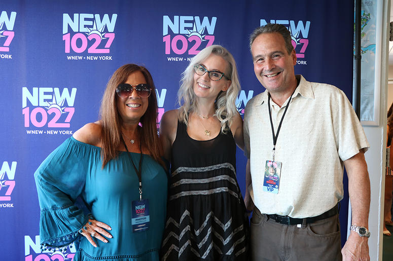 Ingrid Michaelson Meets Fans at NEW 102.7's 'Up Close & Personal'