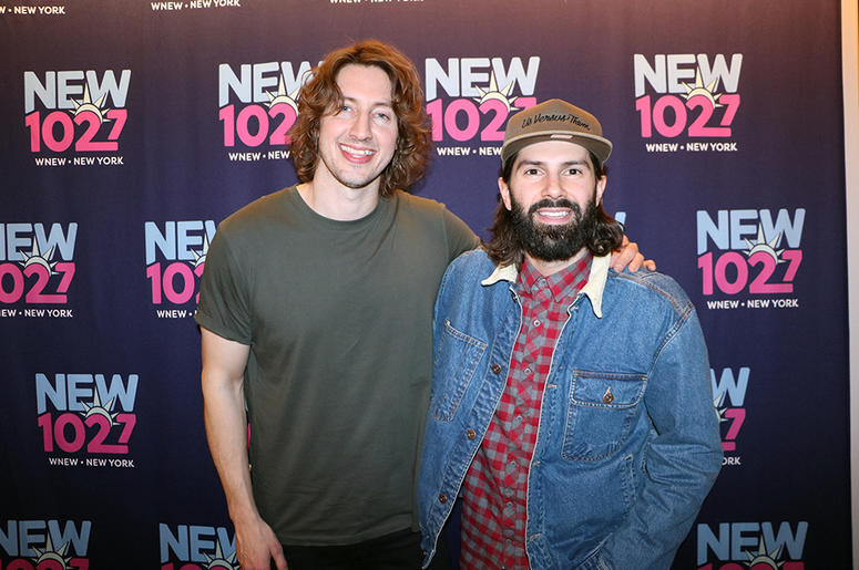 Dean Lewis Meets Fans at NEW 102.7 'Up Close and Personal'
